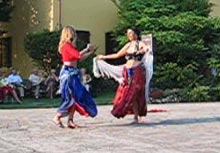 Danze arabe sull'aia  (10,3Kbytes)
